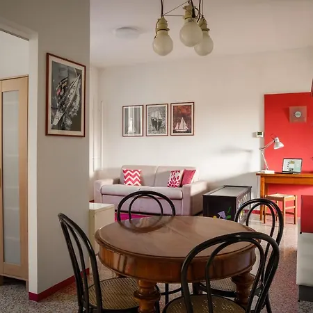 Accomodo Mib13 Bivano Navigli * Milano